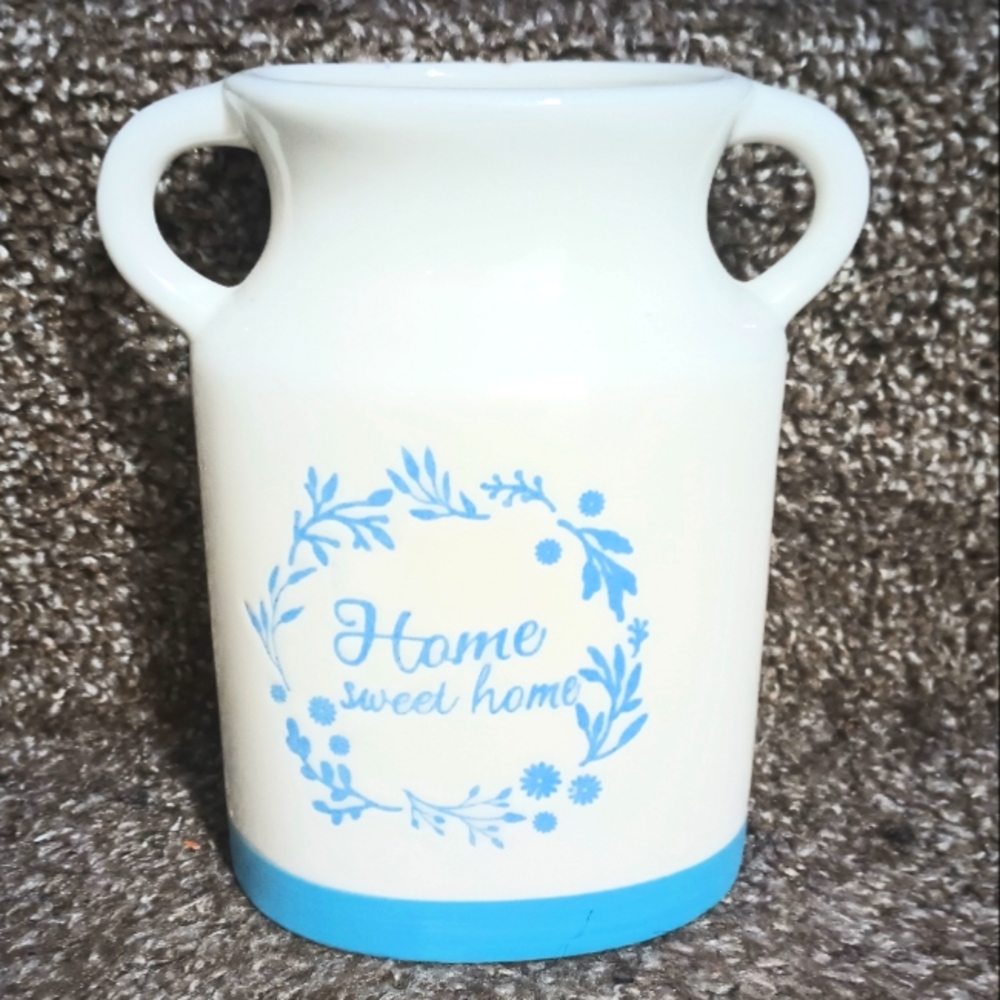 Brand New Ceramic Home Sweet Home Vase